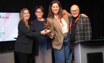 Centre des arts et de la culture de Dieppe reçoit le prix Louis-Doucet